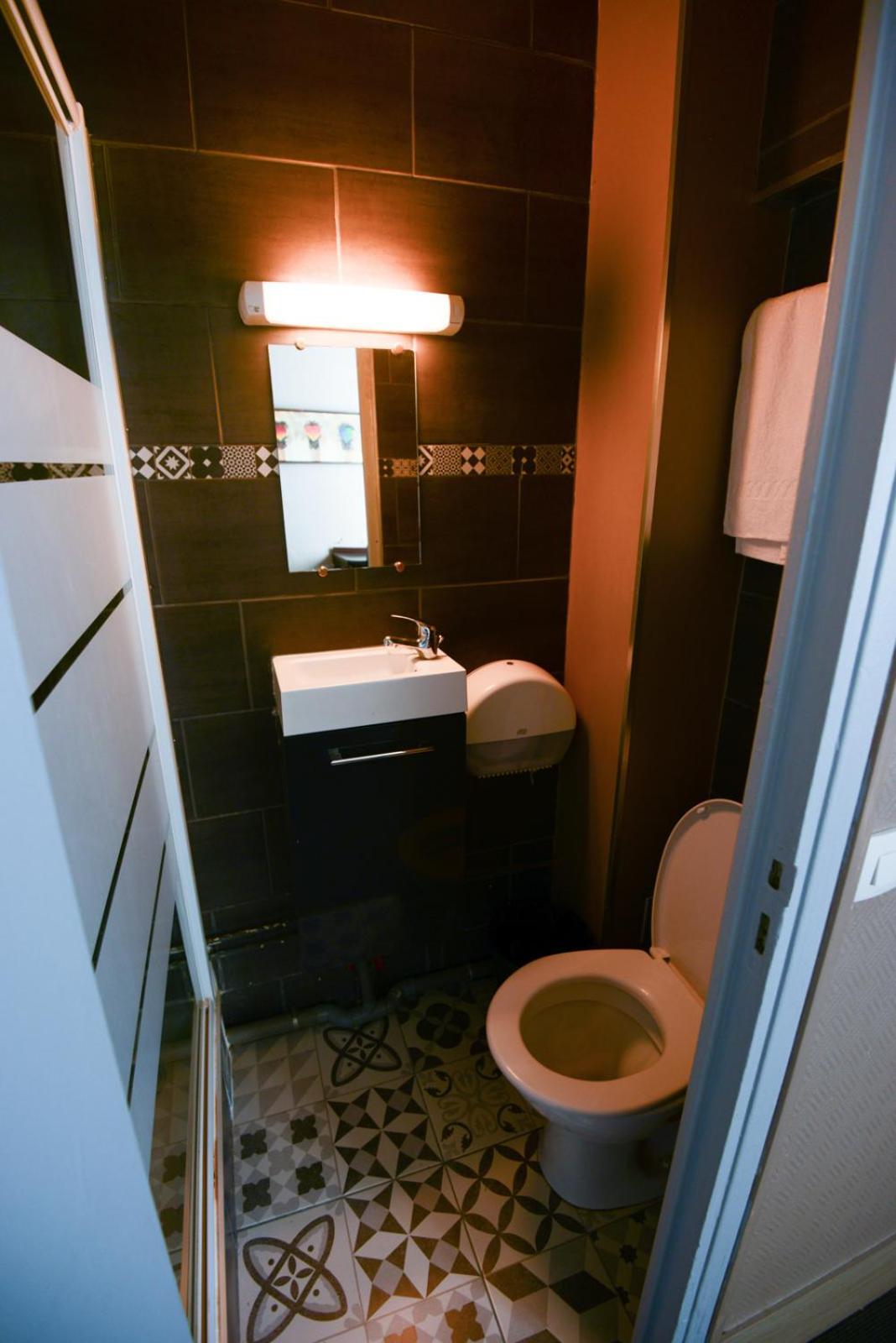 Hotel Wattignies Paris Bagian luar foto
