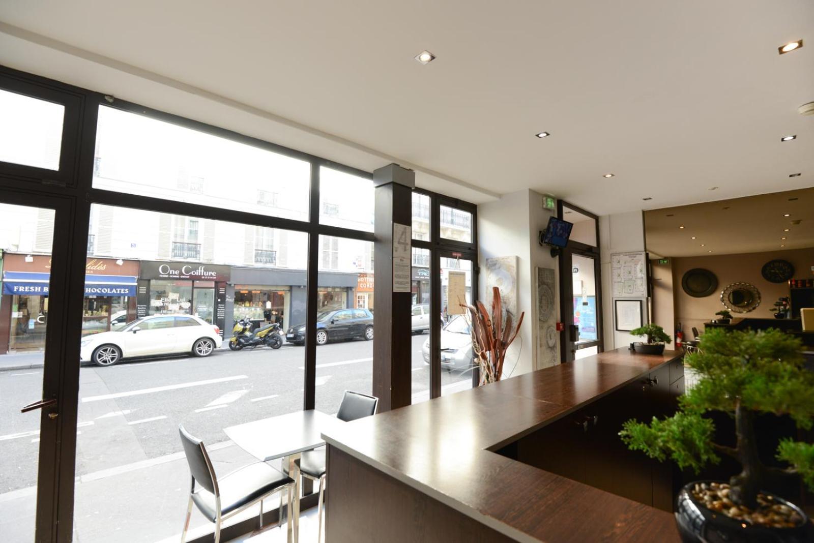 Hotel Wattignies Paris Bagian luar foto