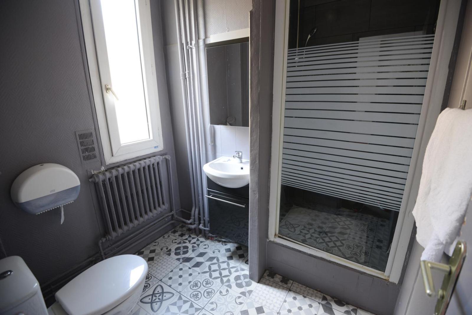 Hotel Wattignies Paris Bagian luar foto